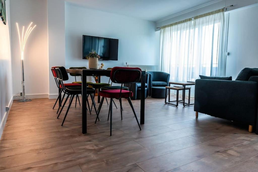 Bel Appartement Au Bord De L'Allier Classe 4* Виши Екстериор снимка